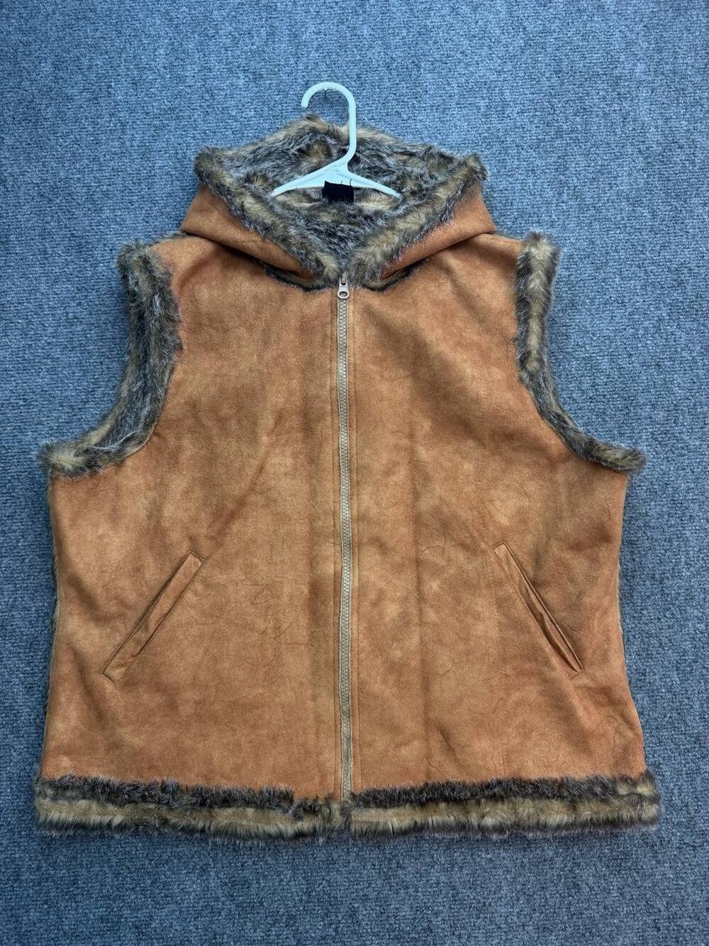 Cejon Accessories Inc Womens Faux Shearling Hooded Vest Brown Size L